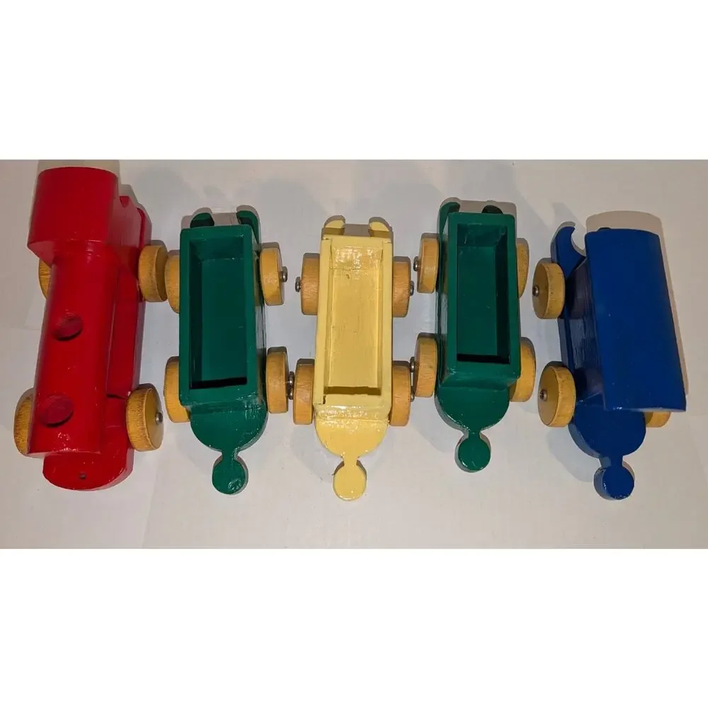 Vintage Interlocking Wooden Handcrafted Train Engine 4 Cars Toy Rare